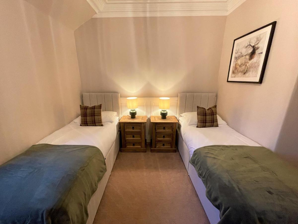 Navidale House - Bed, Breakfast & Bar Hotell Helmsdale Exteriör bild