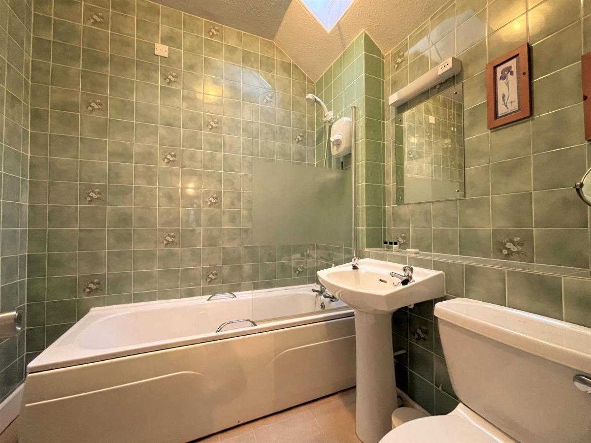 Navidale House - Bed, Breakfast & Bar Hotell Helmsdale Exteriör bild
