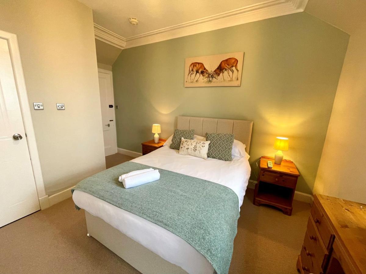 Navidale House - Bed, Breakfast & Bar Hotell Helmsdale Exteriör bild