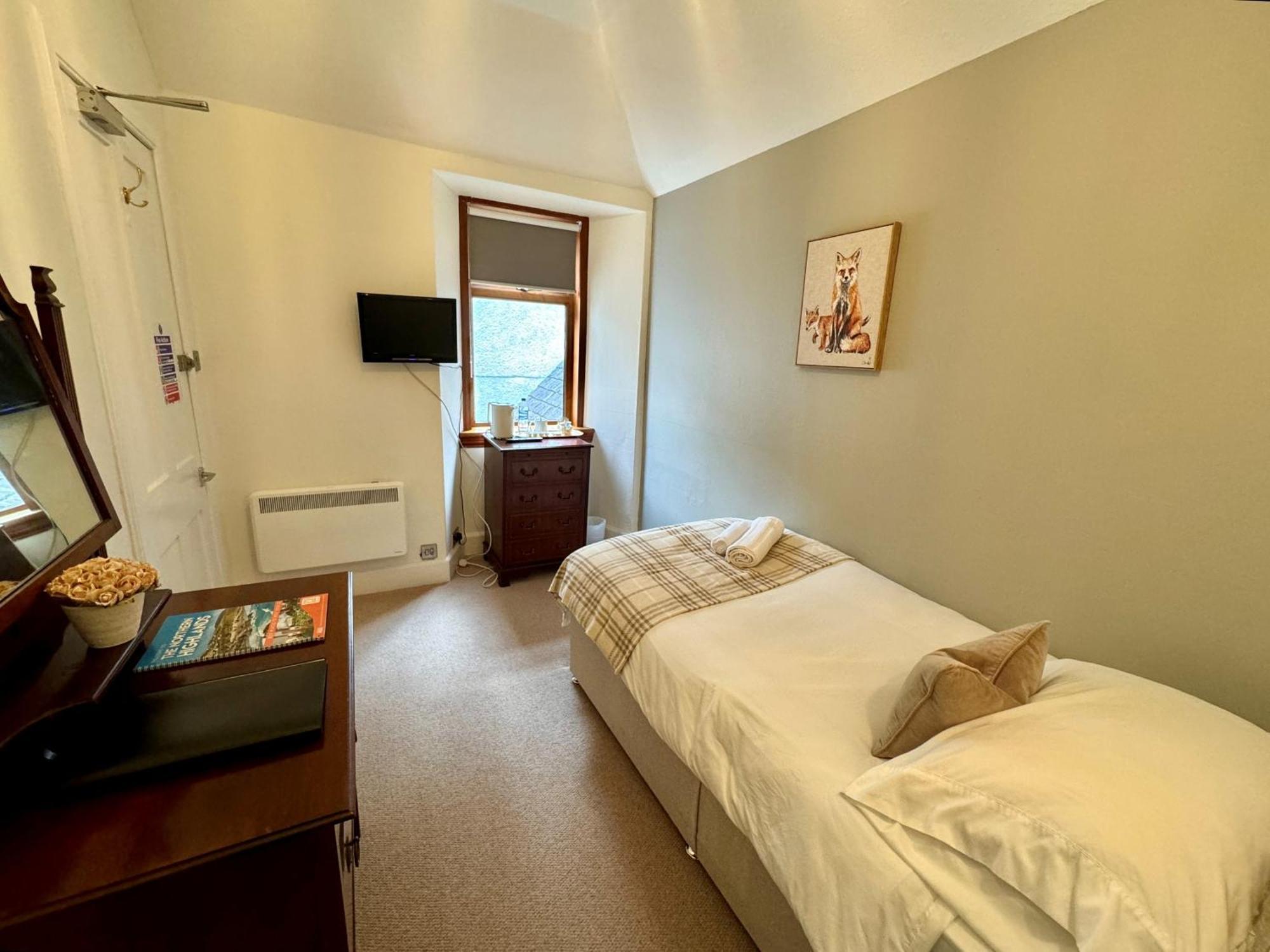 Navidale House - Bed, Breakfast & Bar Hotell Helmsdale Rum bild